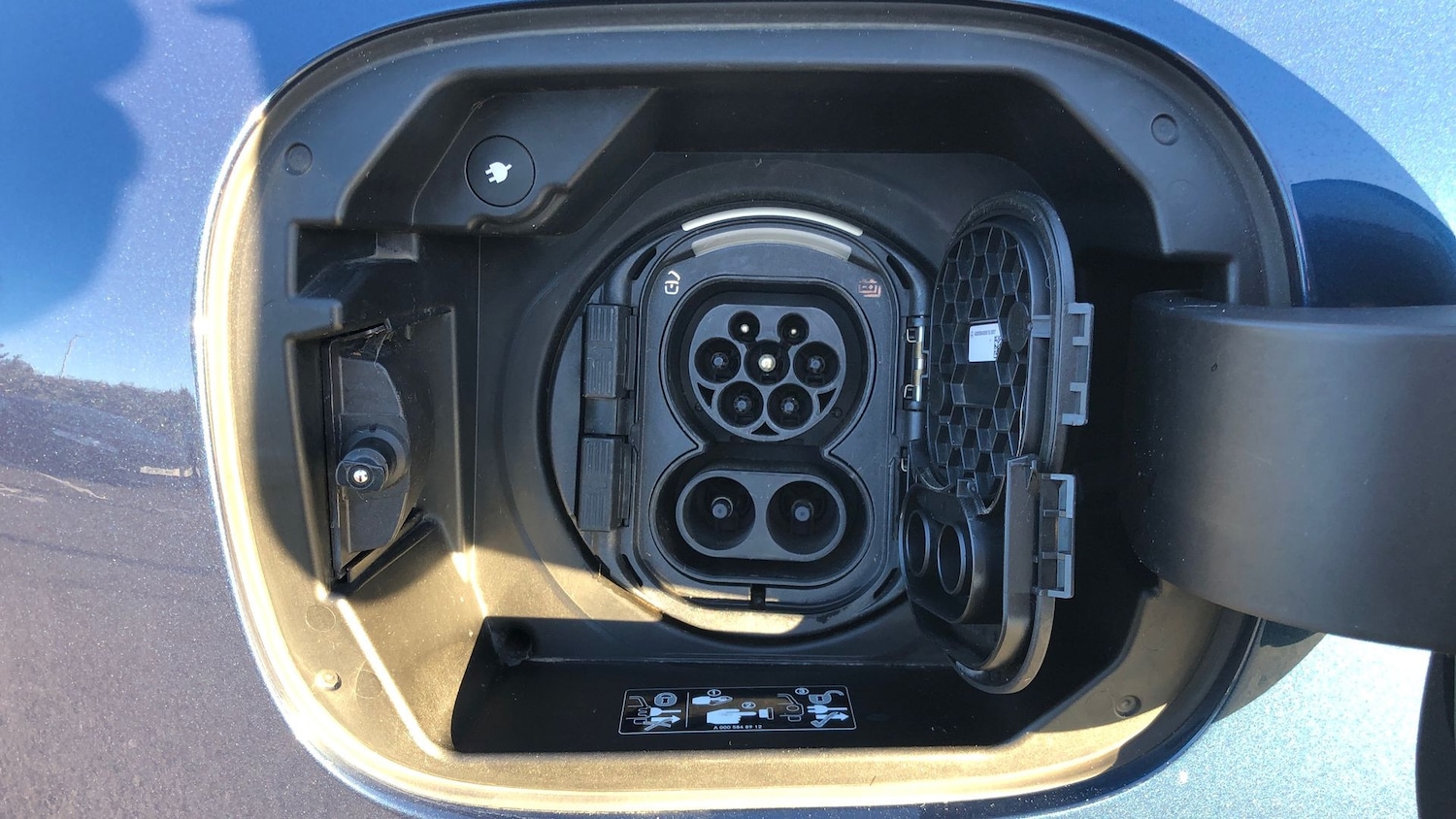 Used Mercedes-Benz EQA 2021 for sale - 77069859: Photo 24