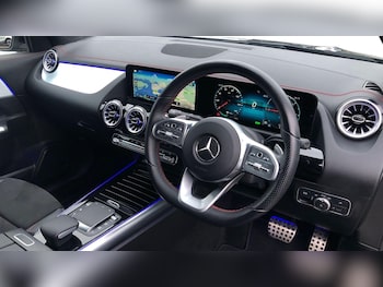 Used Mercedes-Benz EQA 2021 for sale - 76949443: Photo