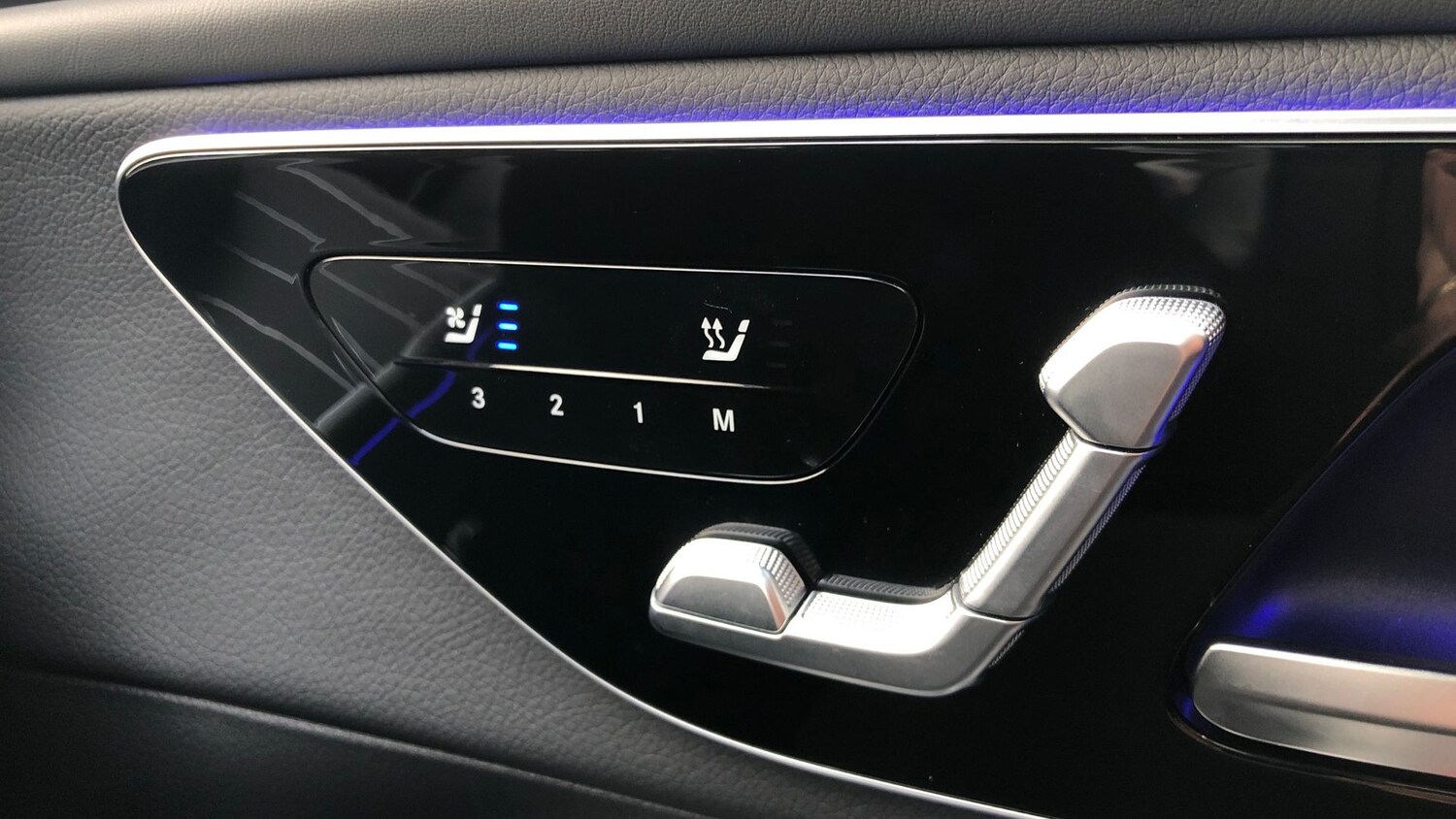 Used Mercedes-Benz GLC 2025 for sale - 77357615: Photo 33