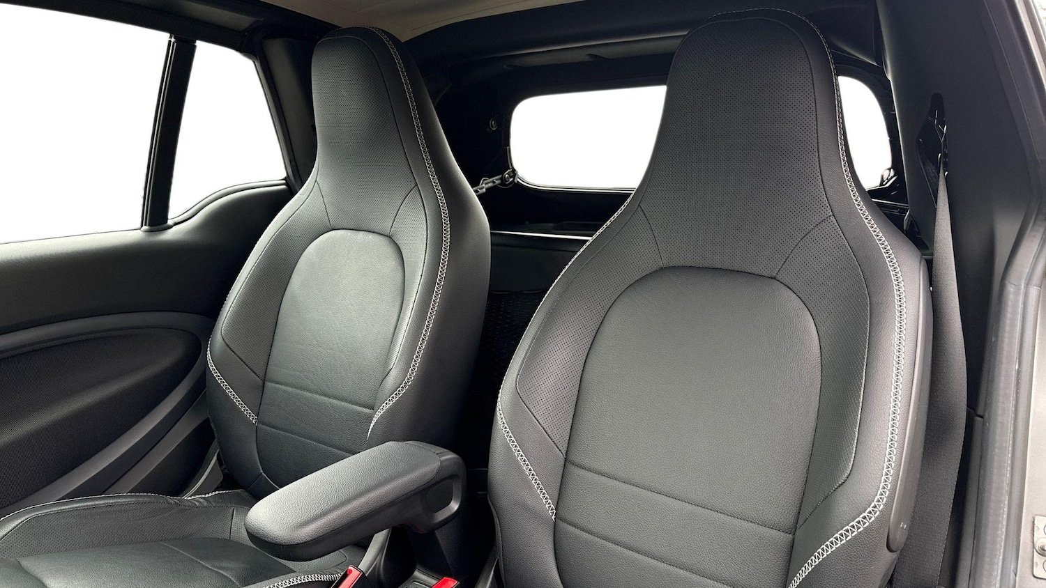 Used smart fortwo 2018 for sale - 77382194: Photo 11