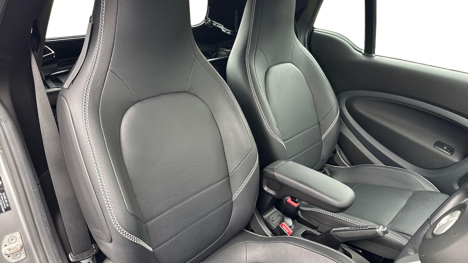 Used smart fortwo 2018 for sale - 77382194: Photo 12