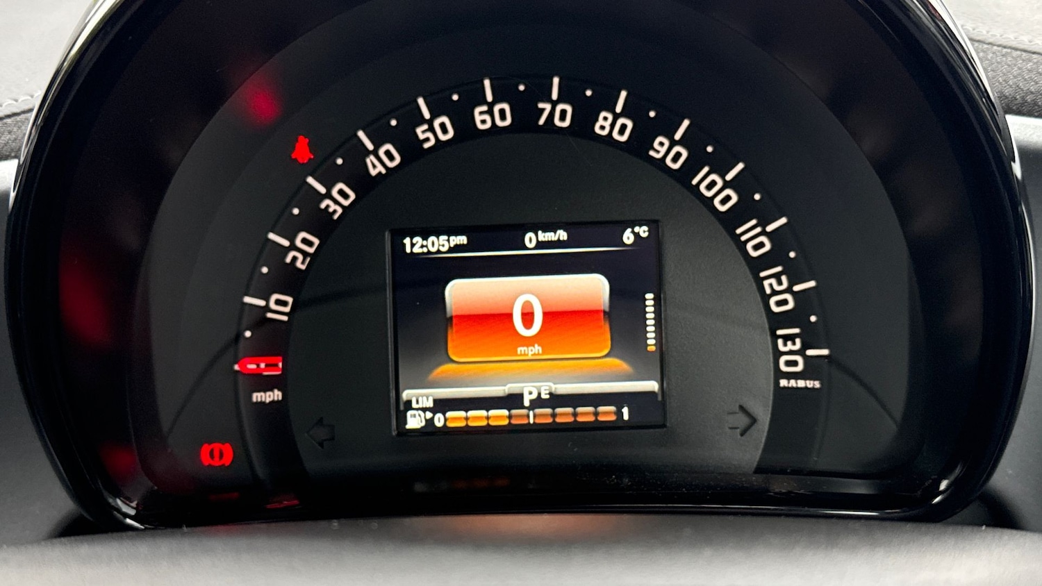 Used smart fortwo 2018 for sale - 77382194: Photo 13