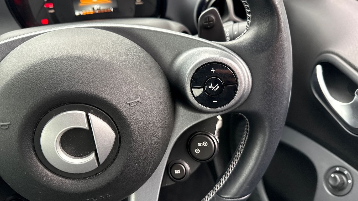 Used smart fortwo 2018 for sale - 77382194: Photo 37