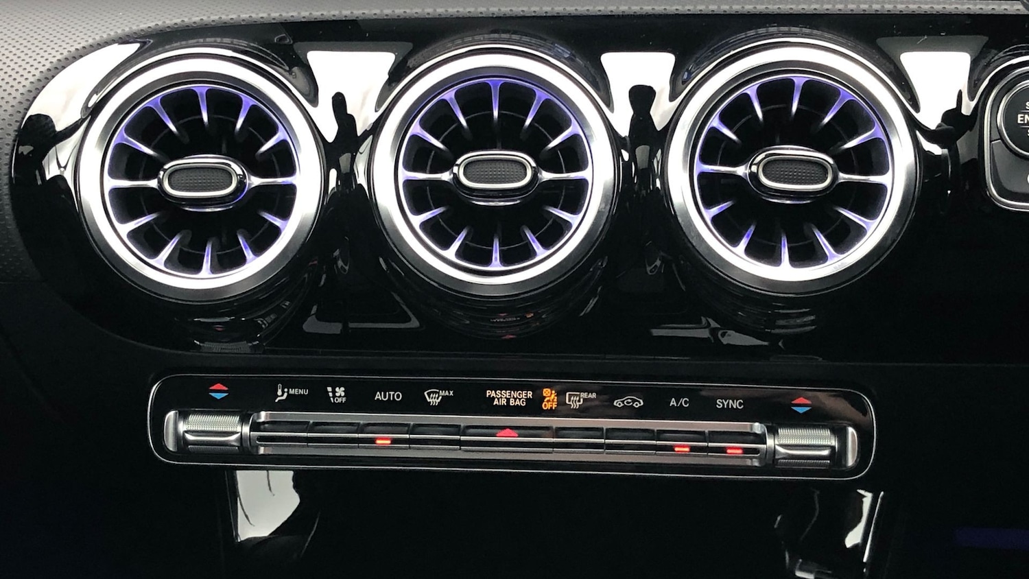 Used Mercedes-Benz A-Class 2023 for sale - 76413462: Photo 27