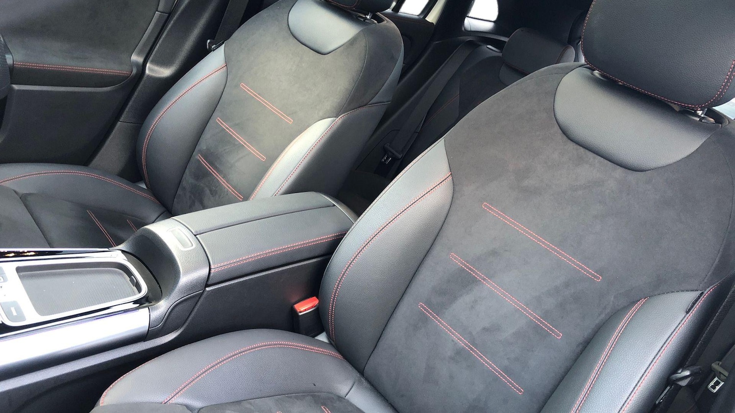 Used Mercedes-Benz GLA 2024 for sale - 77605367: Photo 11