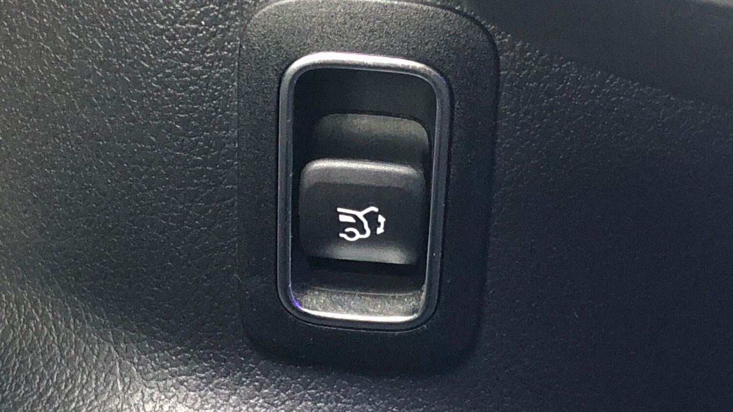 Used Mercedes-Benz EQA 2021 for sale - 76949465: Photo 32