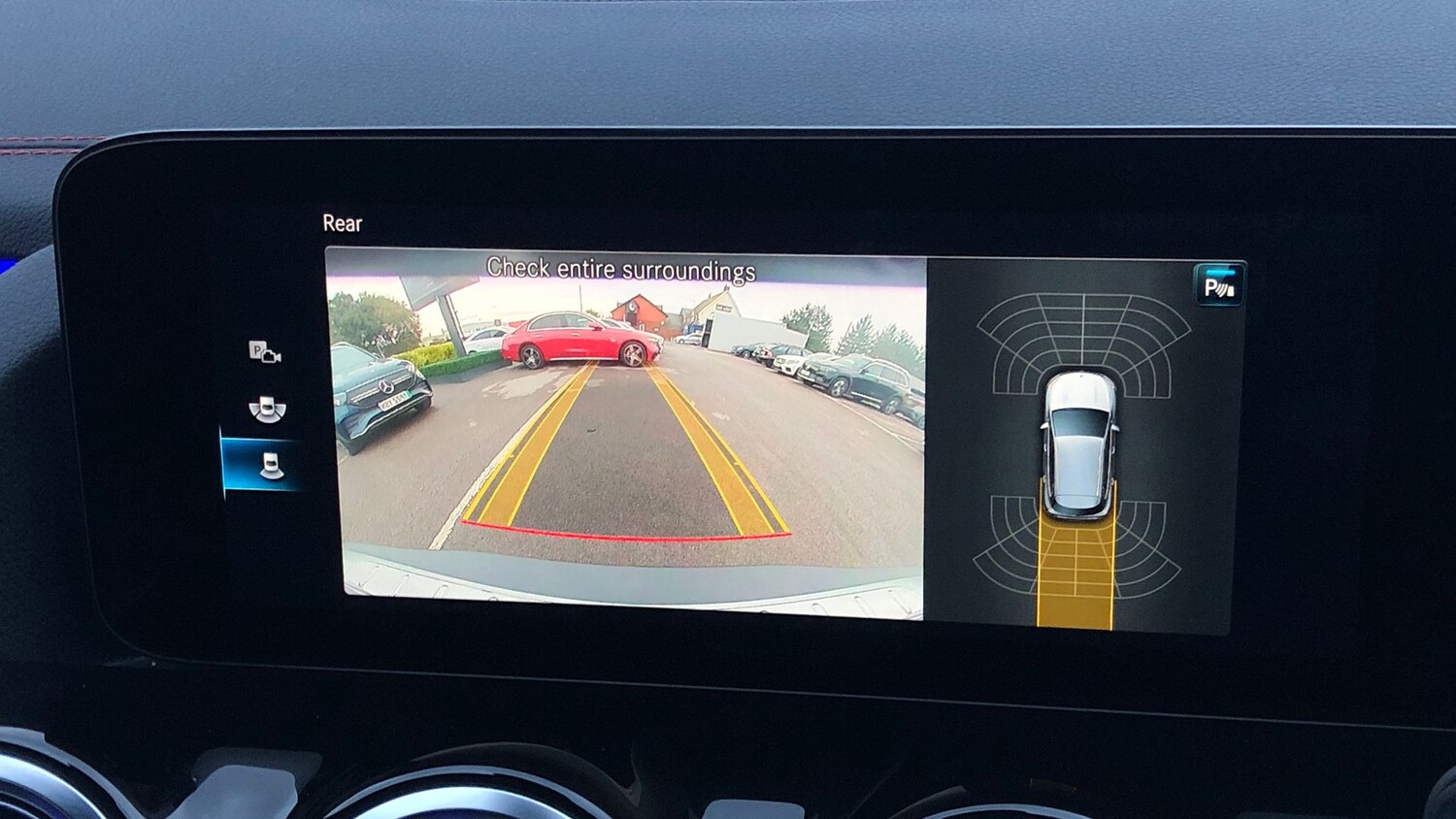 Used Mercedes-Benz EQA 2021 for sale - 76949439: Photo 32