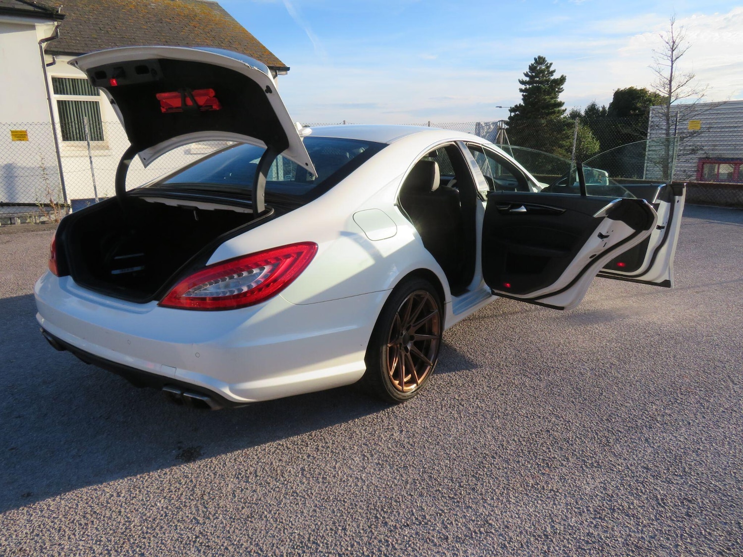 Used Mercedes-Benz CLS 2012 for sale - 76136868: Photo 16