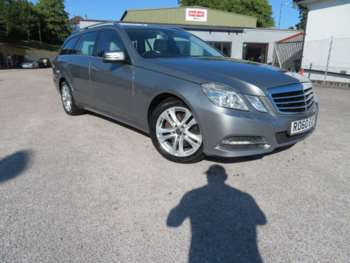 Used Mercedes-Benz E-Class 2010 for sale - 75213753: Photo