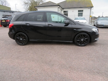 Used Mercedes-Benz B Class 2012 for sale - 76913851: Photo