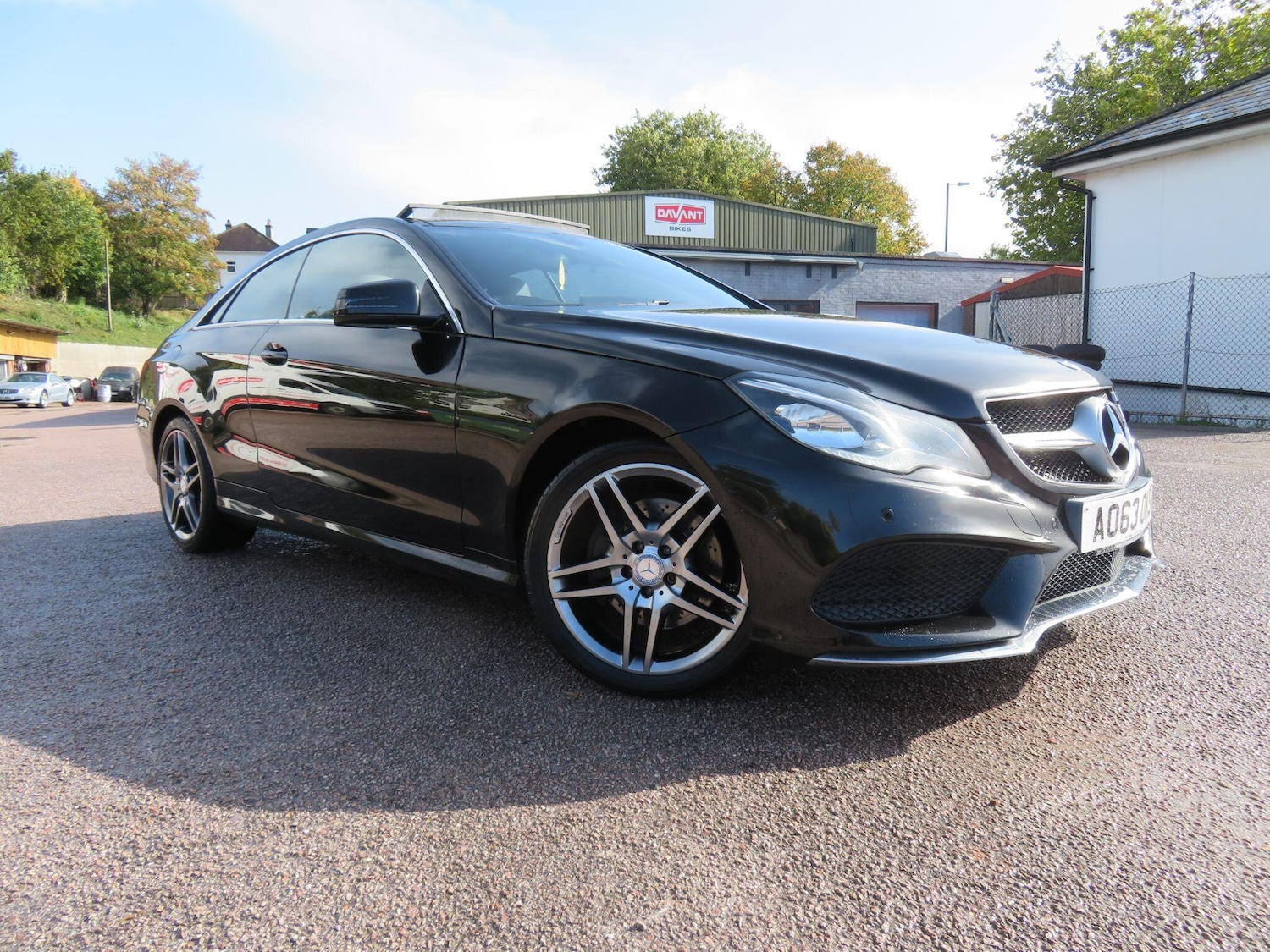 Used Mercedes-Benz E Class 2014 for sale - 76993095: Photo 3