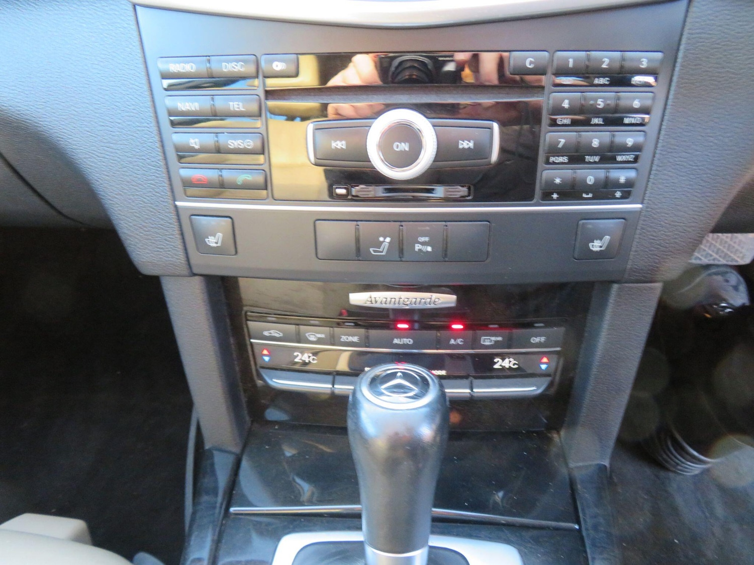 Used Mercedes-Benz E Class 2010 for sale - 77016153: Photo 19