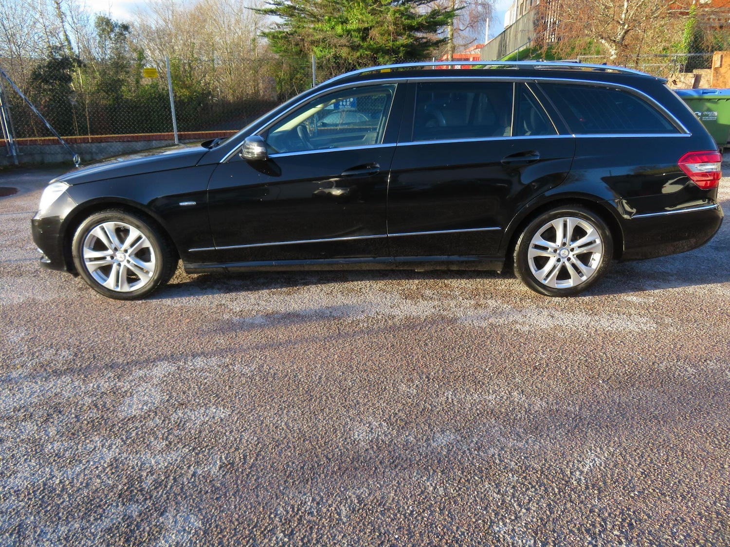 Used Mercedes-Benz E Class 2010 for sale - 77016153: Photo 5