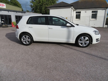 Used Volkswagen Golf 2014 for sale - 75695957: Photo