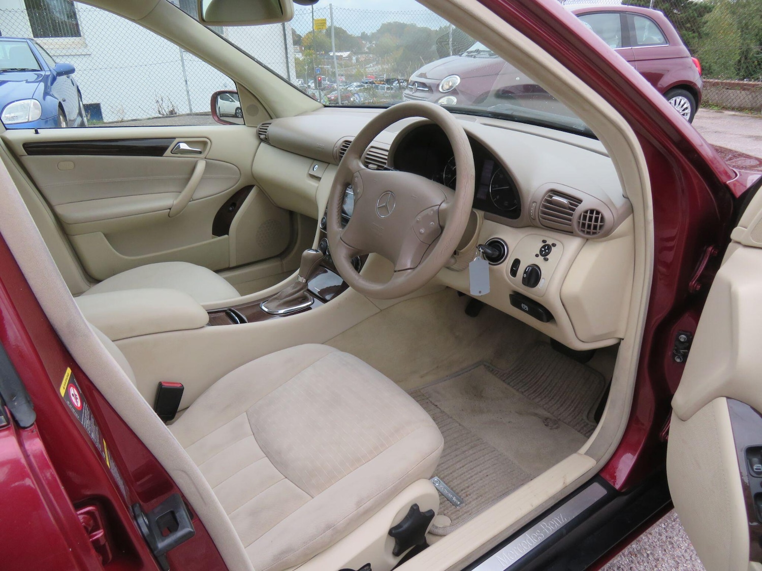 Used Mercedes-Benz C Class 2004 for sale - 76349494: Photo 9