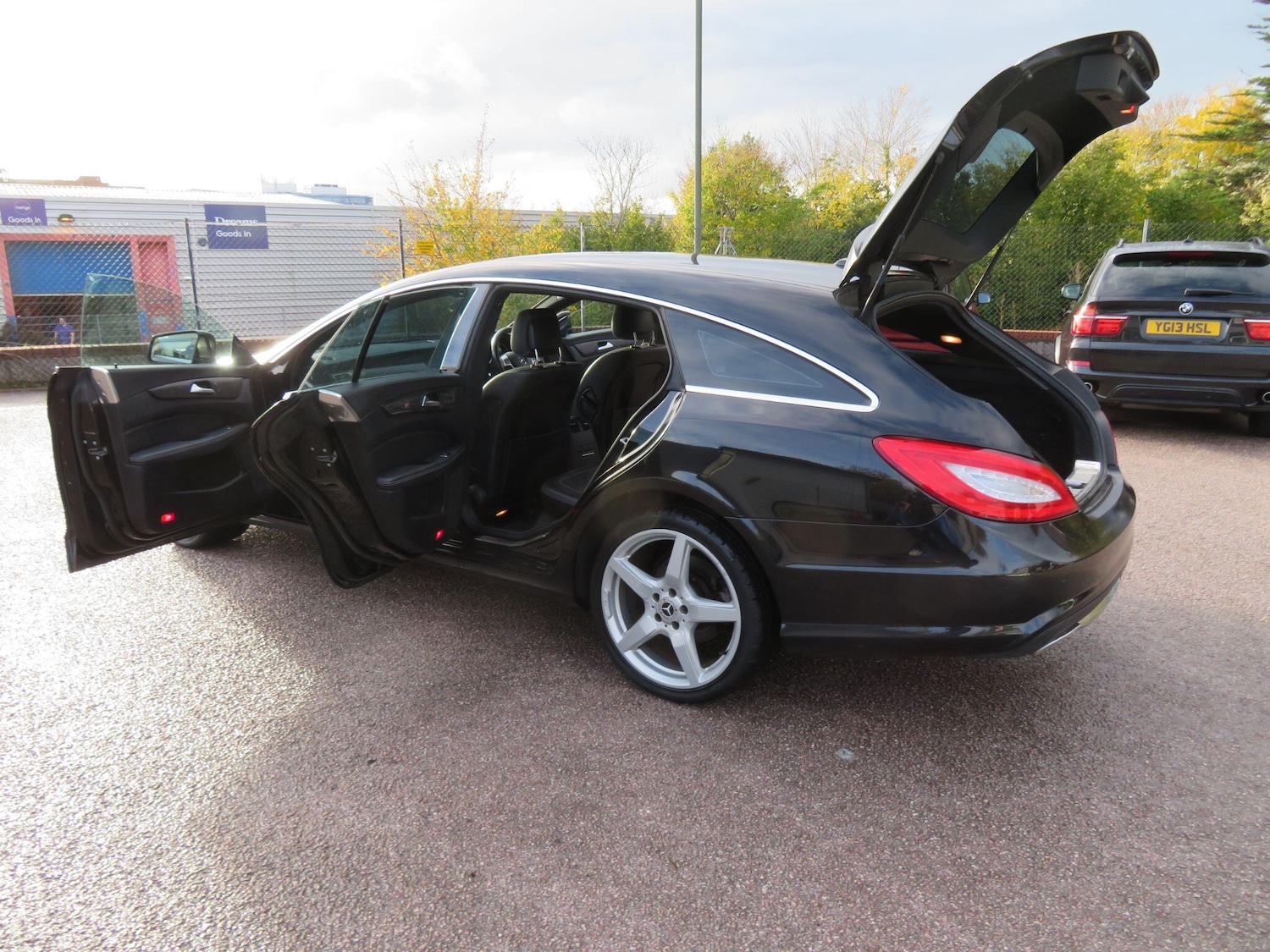 Used Mercedes-Benz CLS 2013 for sale - 76336136: Photo 15