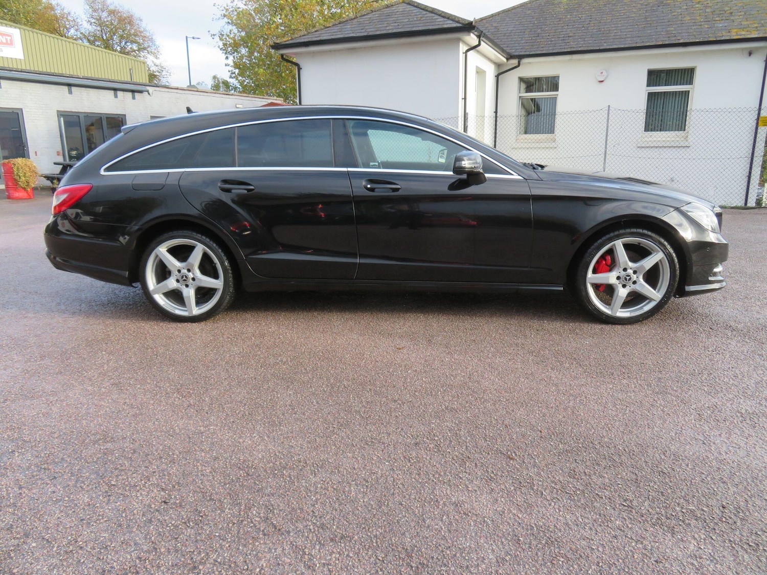 Used Mercedes-Benz CLS 2013 for sale - 76336136: Photo 2