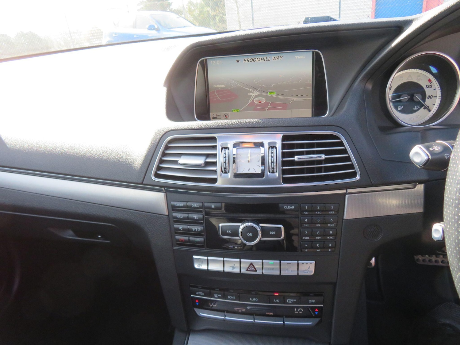 Used Mercedes-Benz E Class 2014 for sale - 76175033: Photo 19