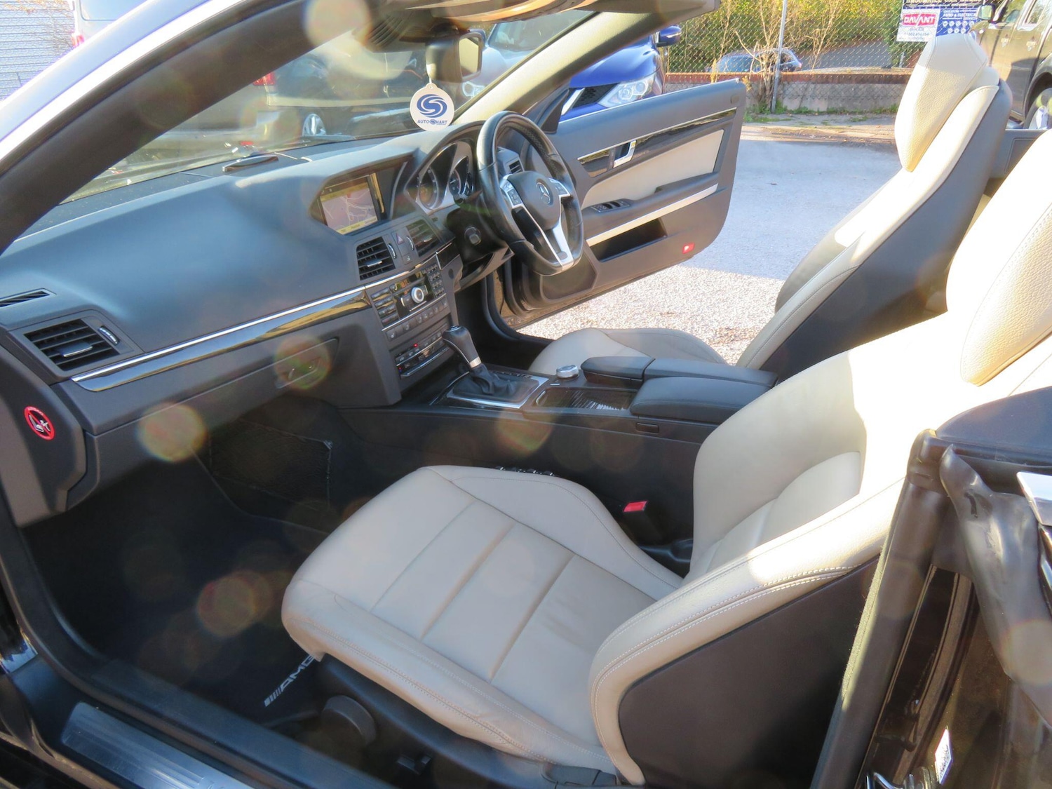 Used Mercedes-Benz E Class 2011 for sale - 76606953: Photo 11