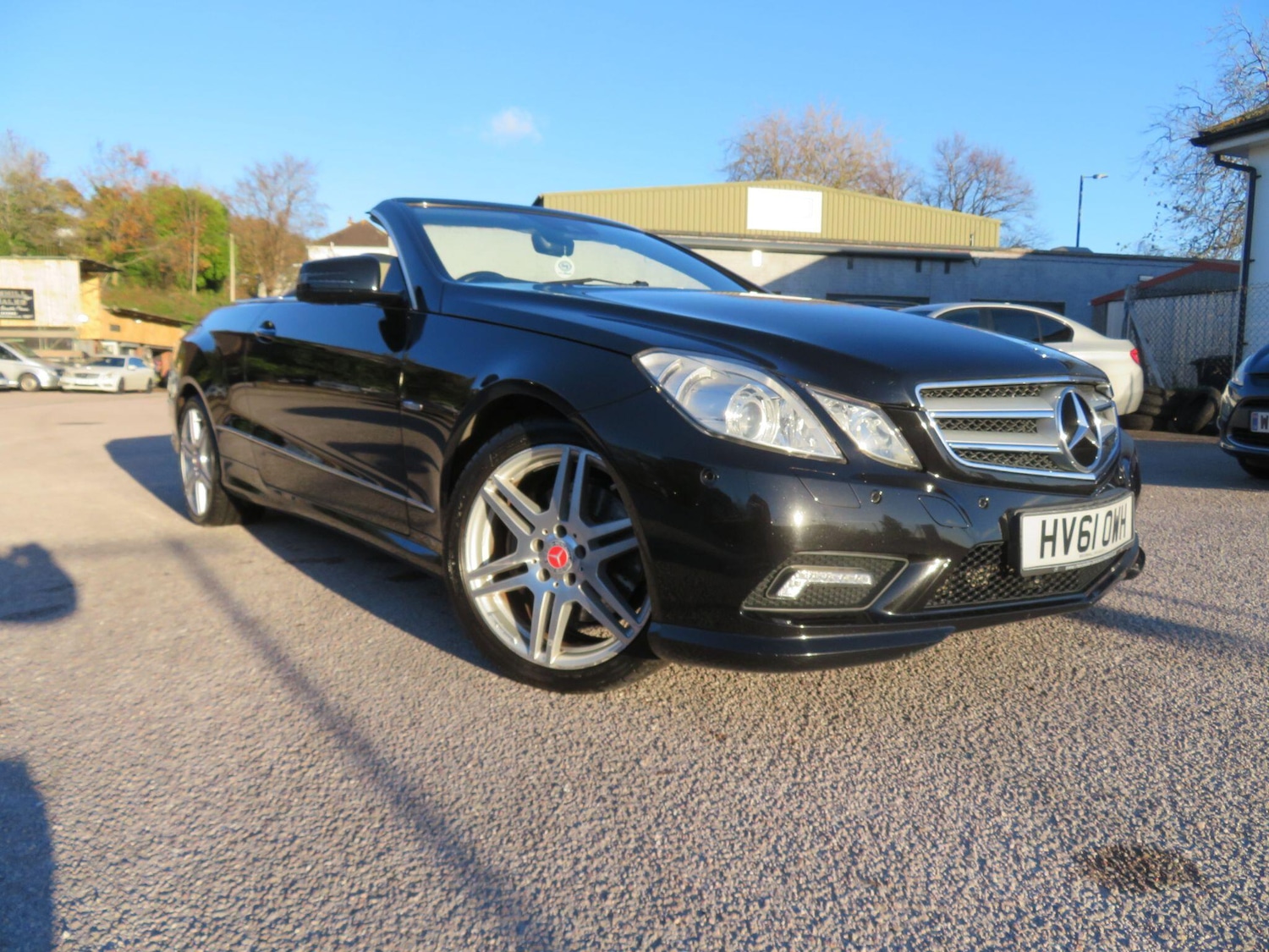 Used Mercedes-Benz E Class 2011 for sale - 76606953: Photo 3