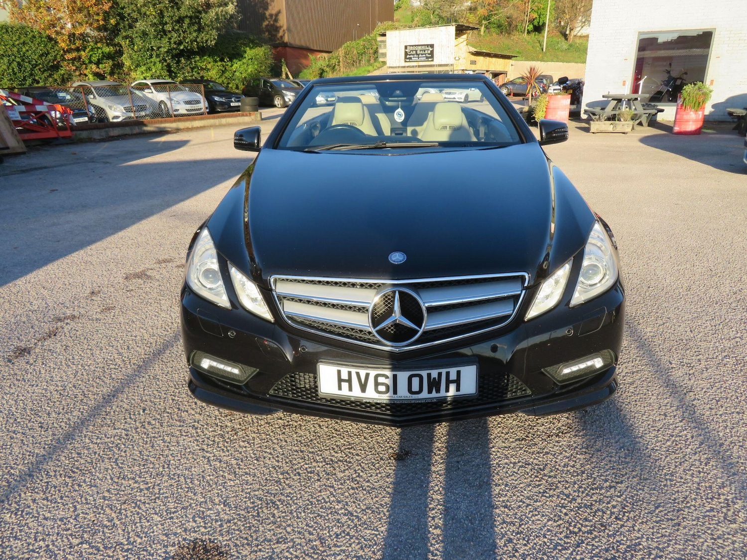 Used Mercedes-Benz E Class 2011 for sale - 76606953: Photo 8