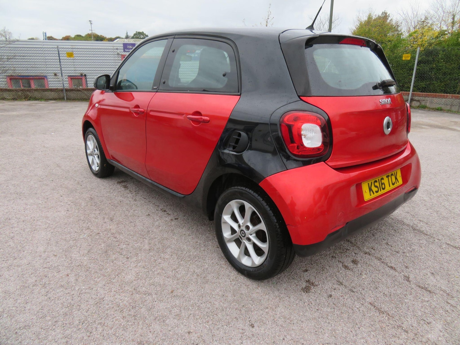 Used smart forfour 2016 for sale - 76348797: Photo 6