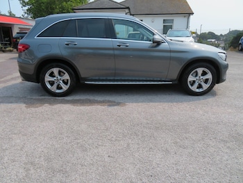 Used Mercedes-Benz GLC 2018 for sale - 75609745: Photo