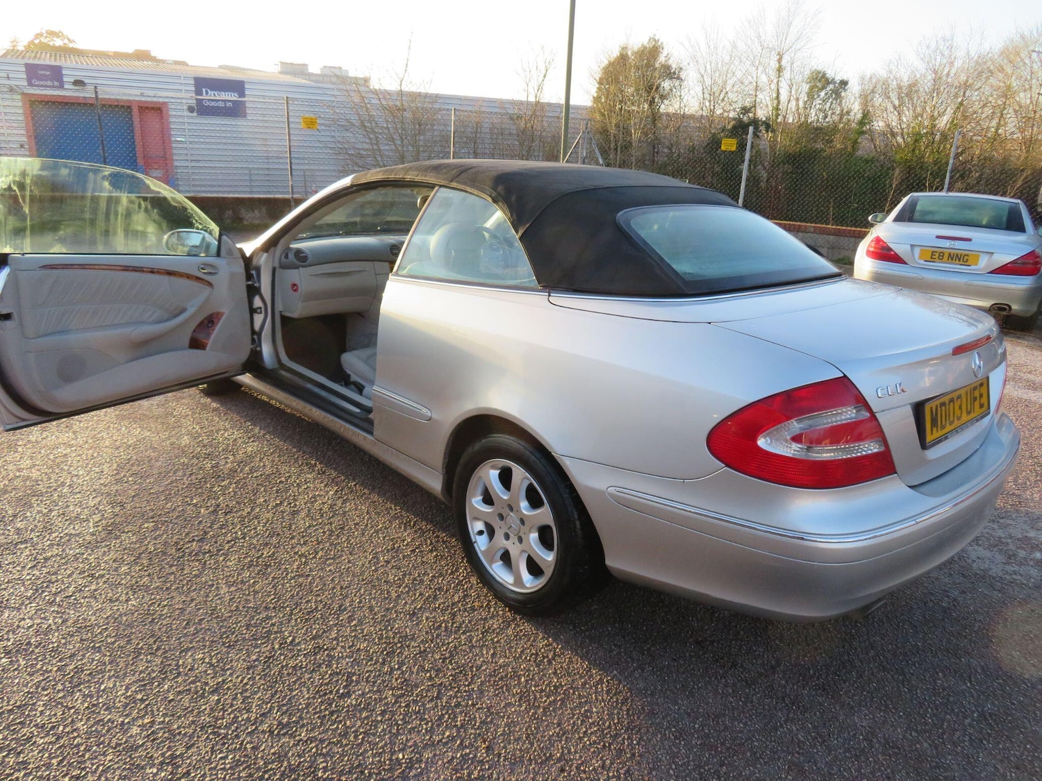 Used Mercedes-Benz CLK 2003 for sale - 76898810: Photo 16