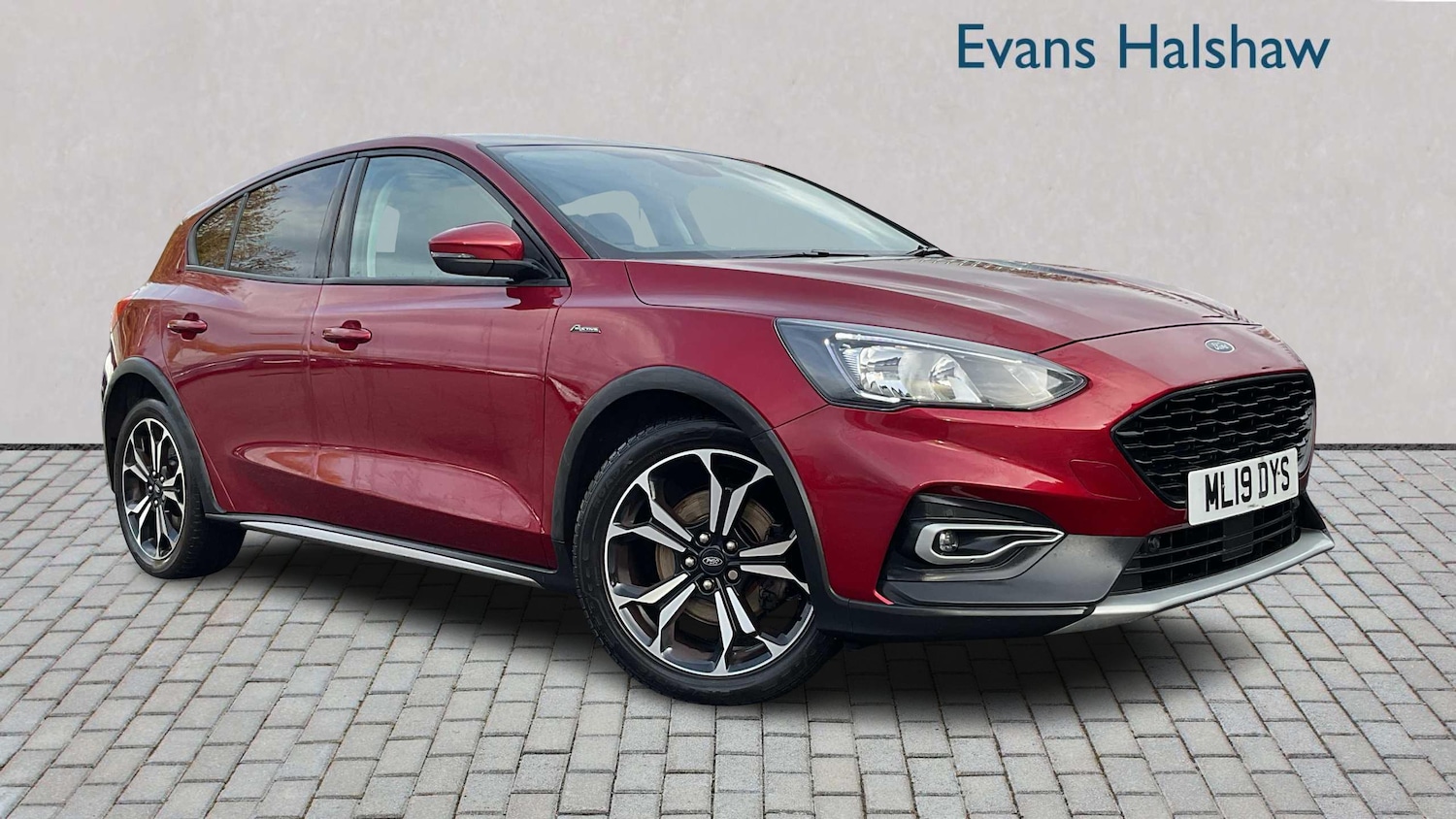 Used Ford Focus 2019 for sale - 76460607: Photo 1