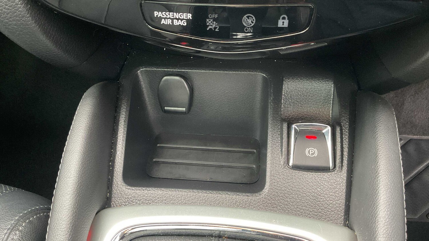 Used Nissan Qashqai 2017 for sale - 75812882: Photo 24