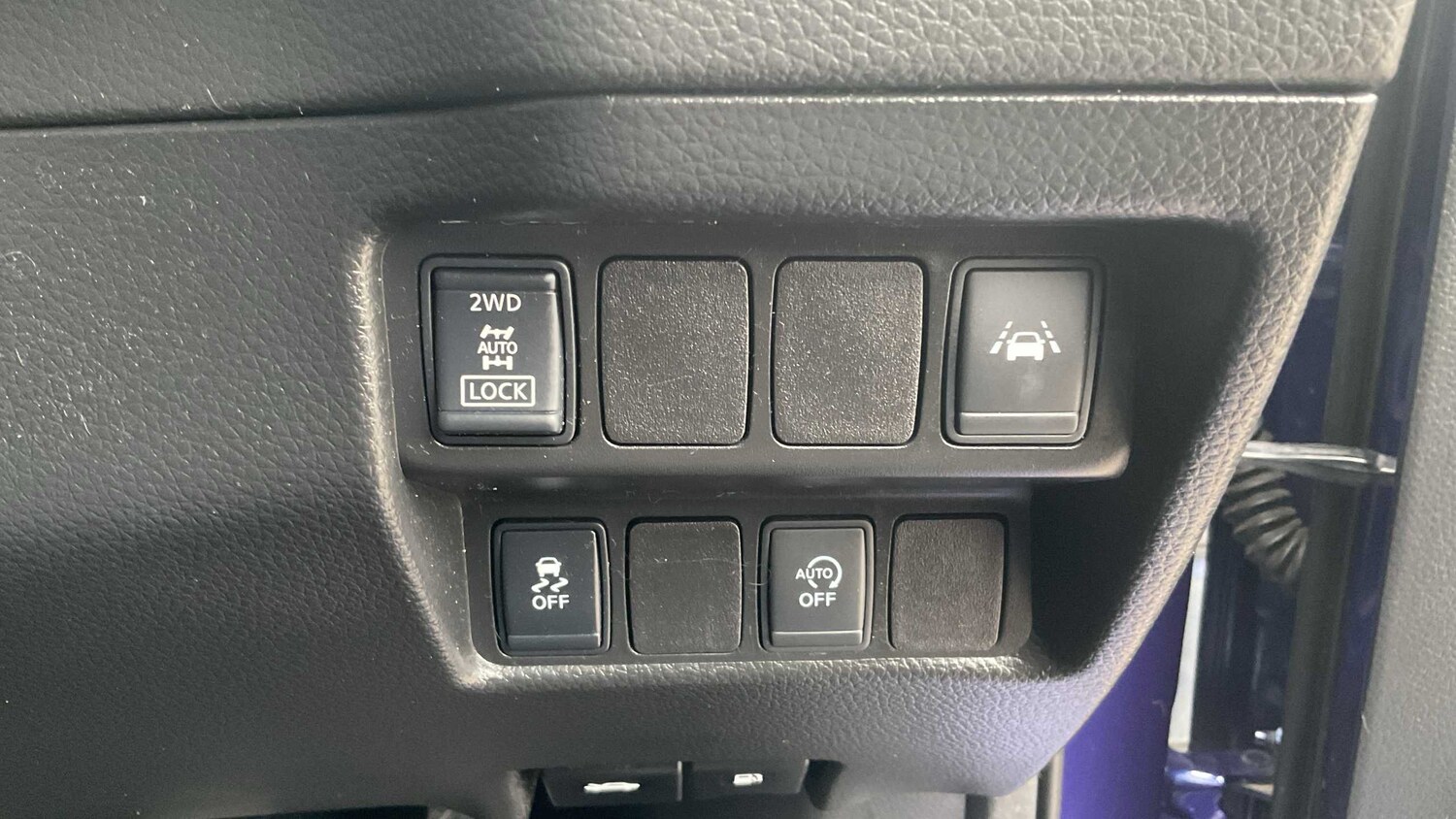 Used Nissan Qashqai 2017 for sale - 75812882: Photo 28