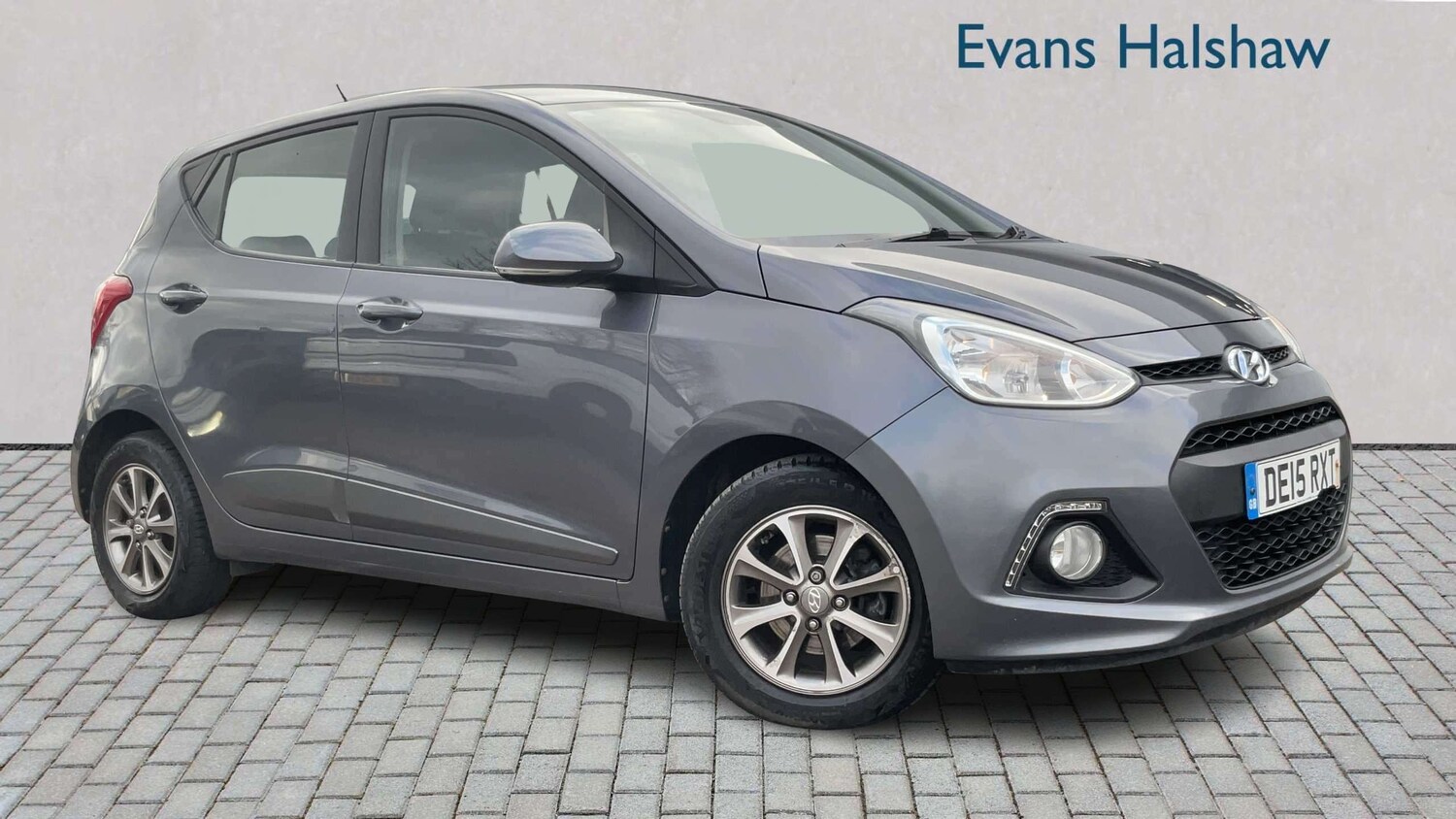 Used Hyundai i10 2015 for sale - 77648895: Photo 1