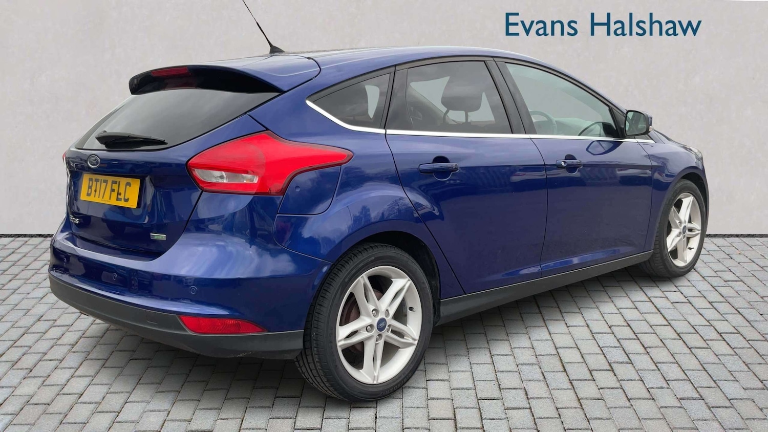 Used Ford Focus 2017 for sale - 78076958: Photo 2