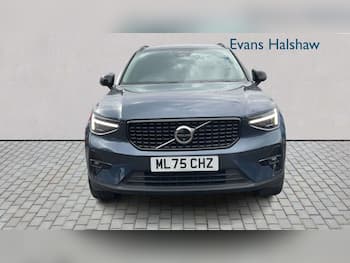 Used Volvo XC40 2025 for sale - 79810867: Photo