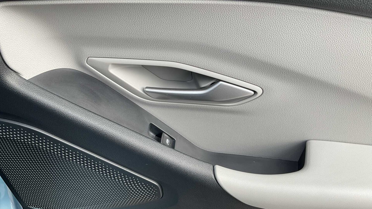 Used Ford Explorer 2024 for sale - 78024004: Photo 33