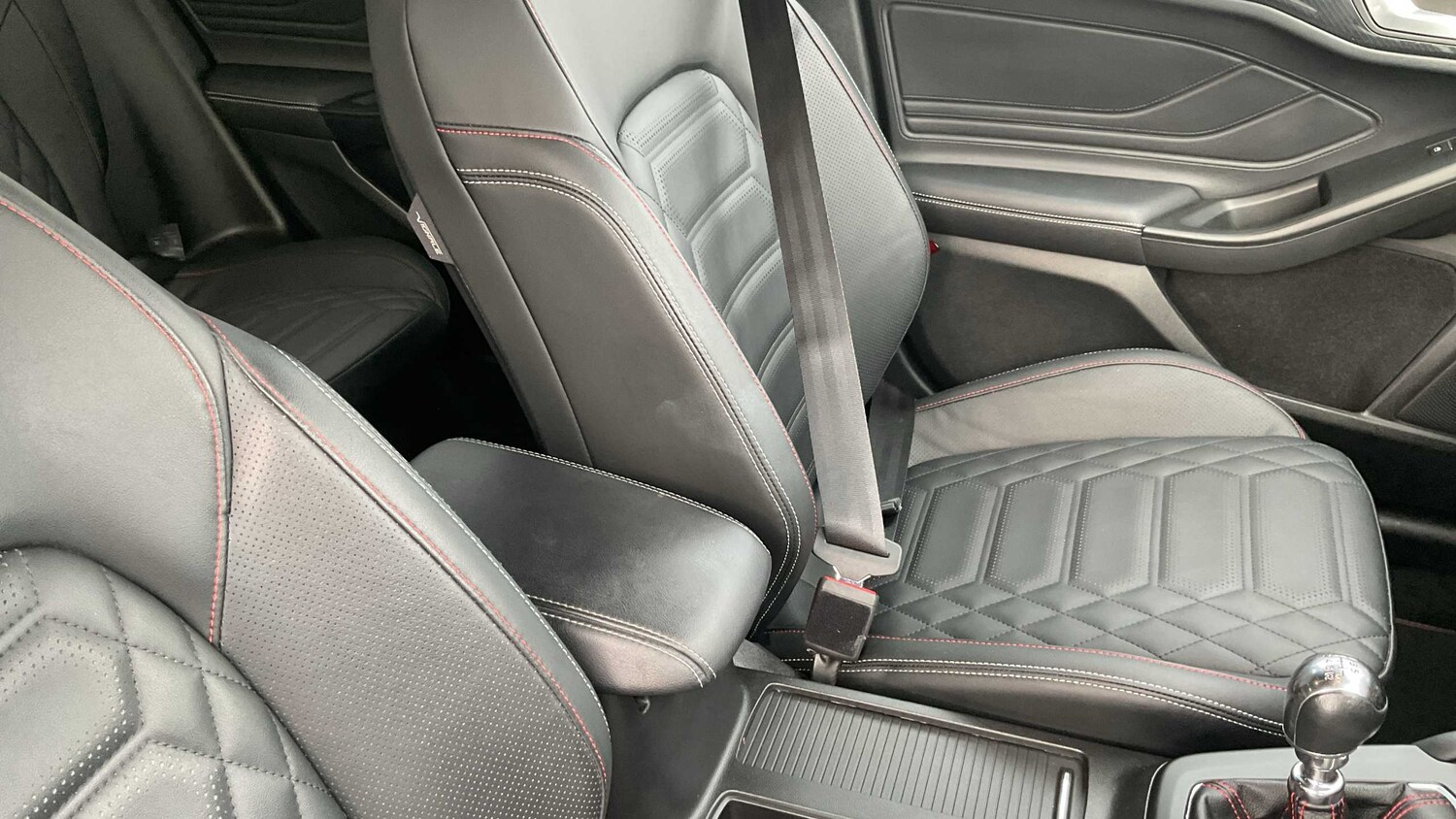 Used Ford Focus 2022 for sale - 76310749: Photo 17