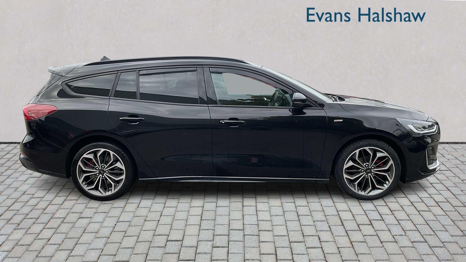 Used Ford Focus 2022 for sale - 76310749: Photo 3