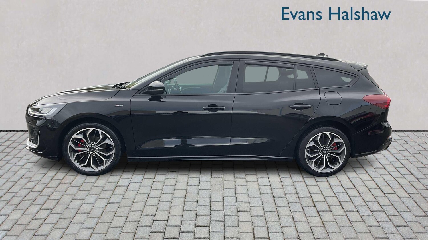 Used Ford Focus 2022 for sale - 76310749: Photo 7