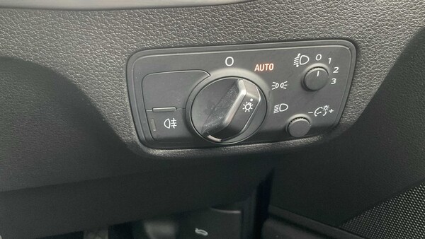 Used Audi Q2 2020 for sale - 75993892: Photo 27