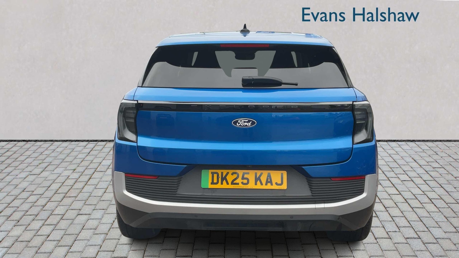 Used Ford Explorer 2025 for sale - 77615325: Photo 5