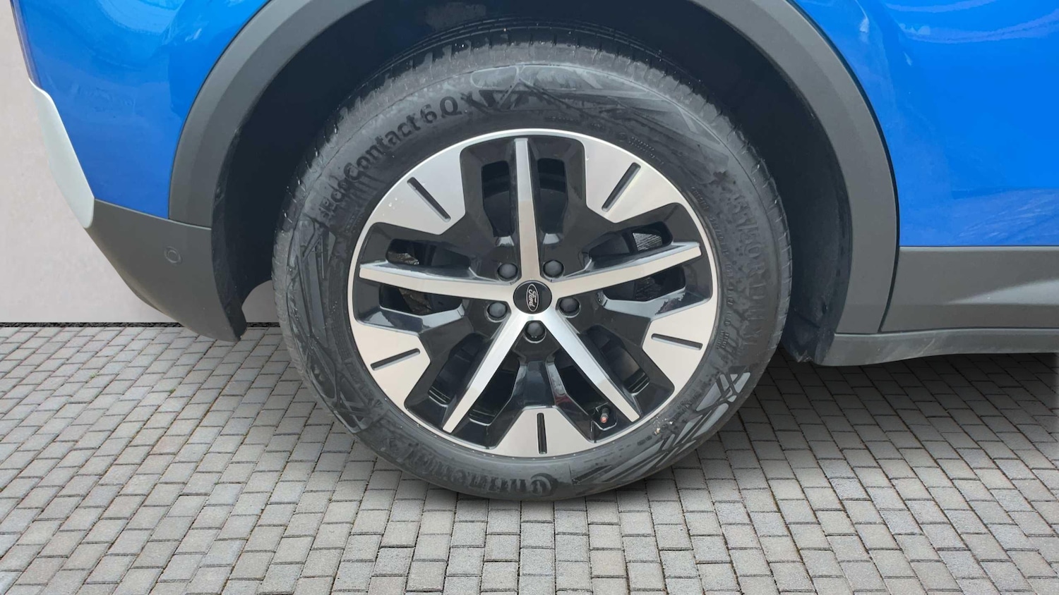 Used Ford Explorer 2025 for sale - 77615325: Photo 6