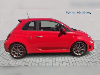 Used Abarth 595 2018 for sale - 79002107: Photo