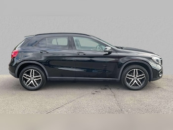 Used Mercedes-Benz GLA 2019 for sale - 76176901: Photo 3