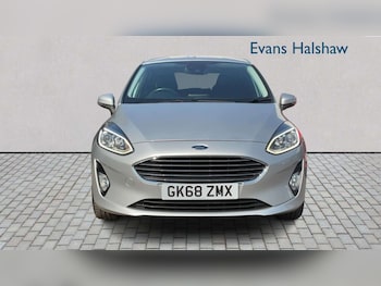 Used Ford Fiesta 2018 for sale - 79028088: Photo