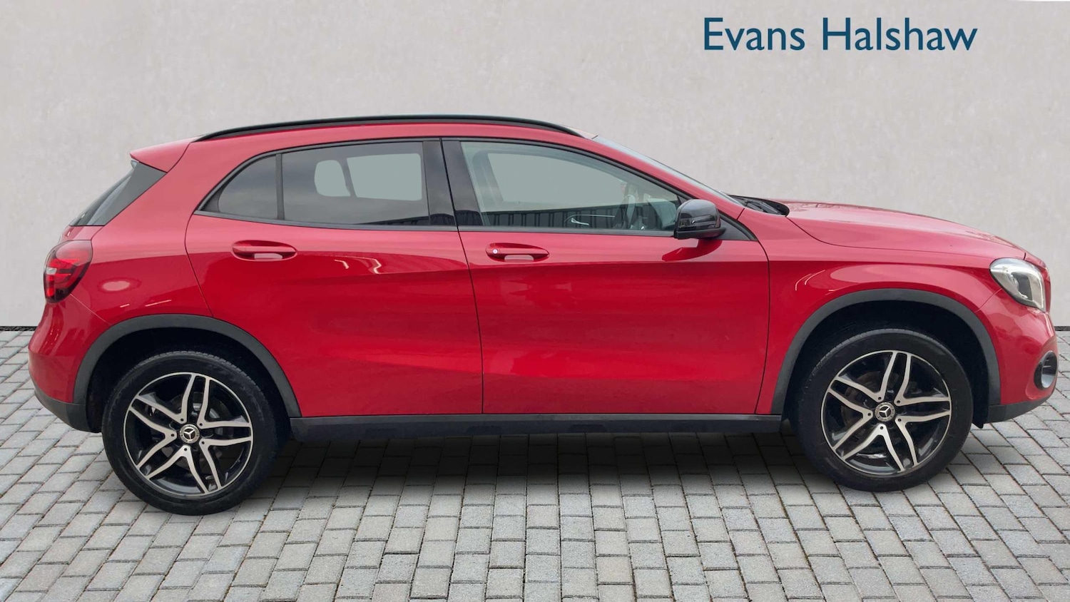 Used Mercedes-Benz GLA 2019 for sale - 77134871: Photo 3