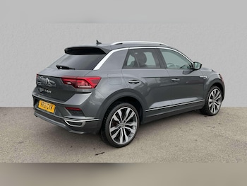 Used Volkswagen T-Roc 2021 for sale - 75818388: Photo