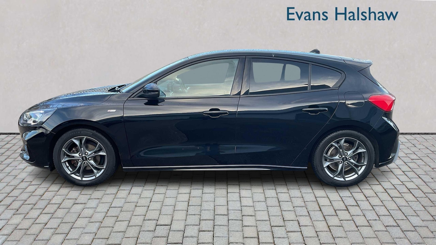 Used Ford Focus 2020 for sale - 76575889: Photo 7