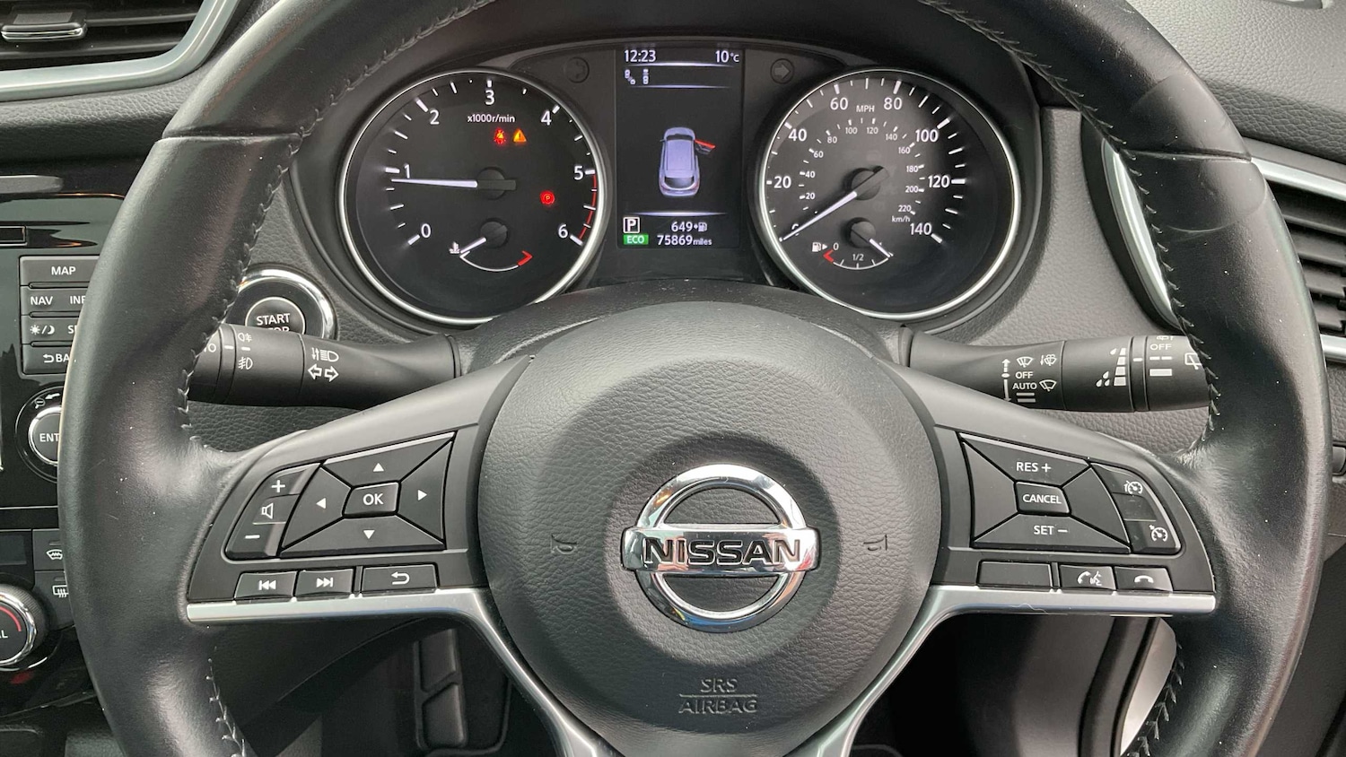 Used Nissan Qashqai 2018 for sale - 76390772: Photo 16