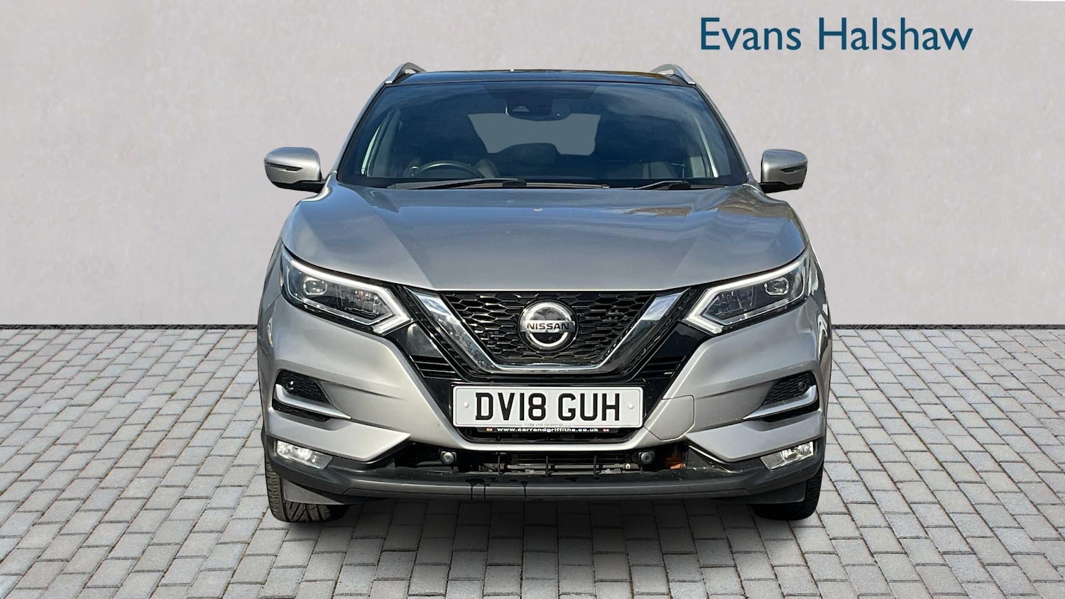 Used Nissan Qashqai 2018 for sale - 76390772: Photo 2