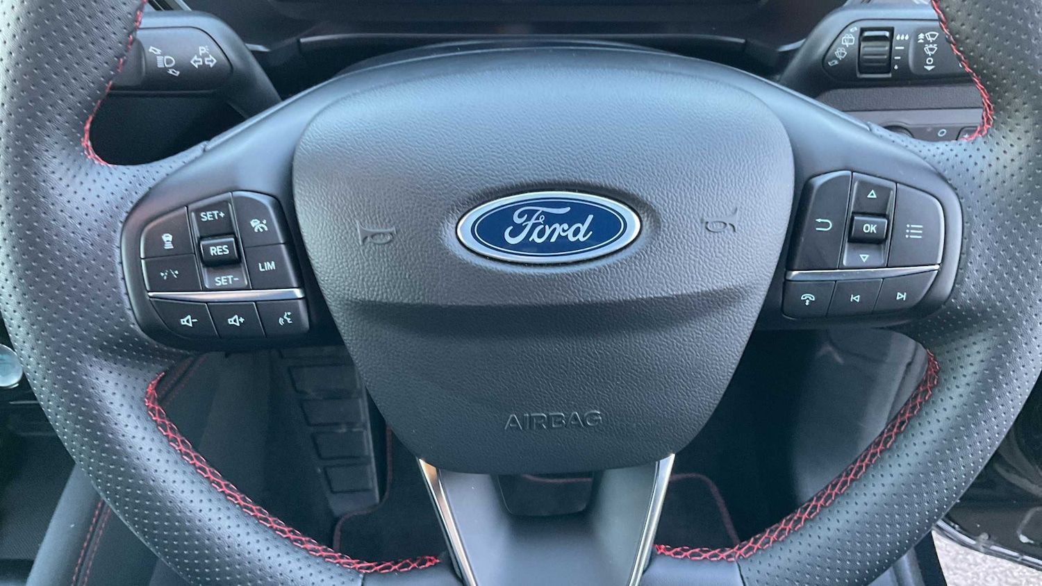 Used Ford Kuga 2025 for sale - 76636699: Photo 17